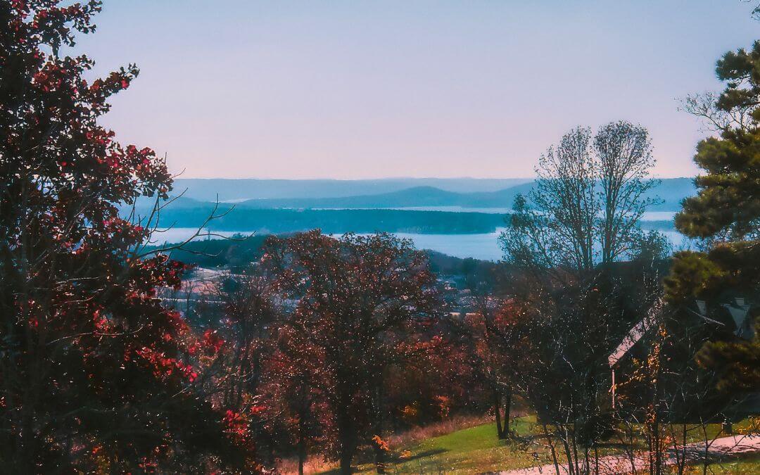 Branson, Missouri offers live music, great food, and natural beauty. So where should you stay during your visit? We've got 5 great options.