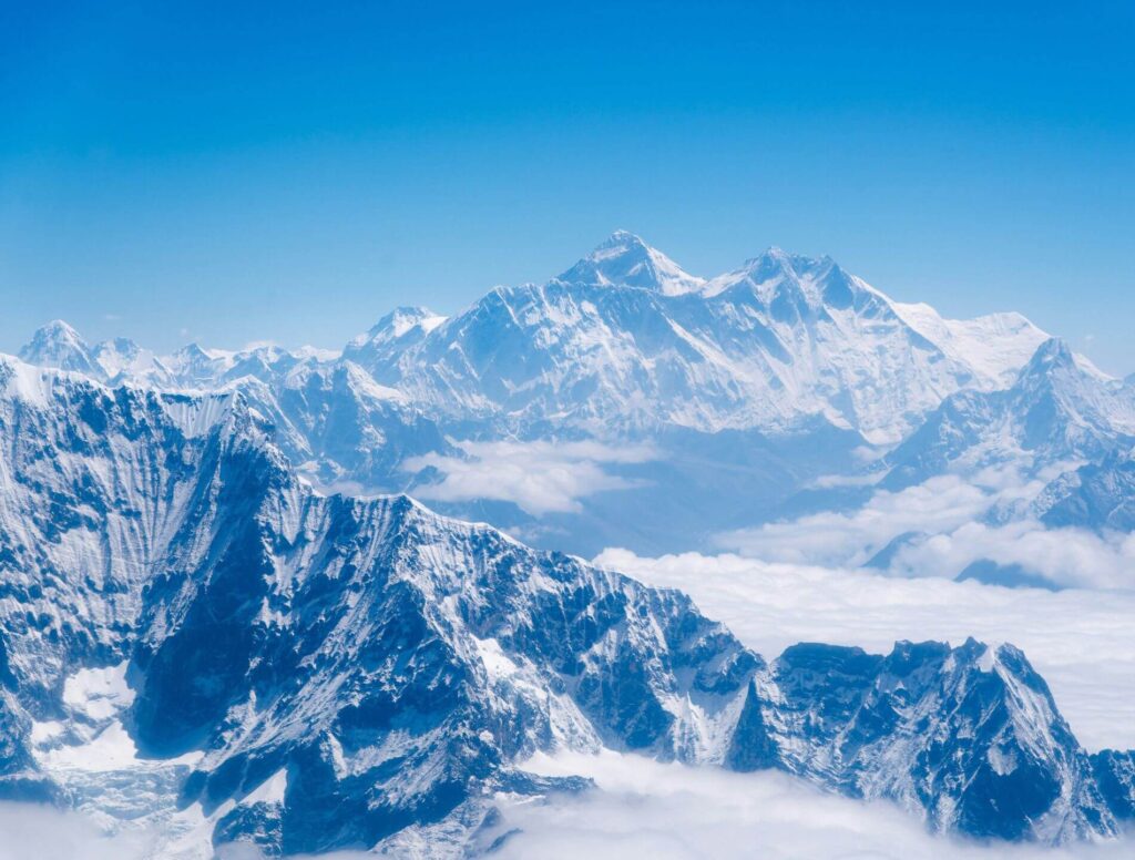 Everest mountain range