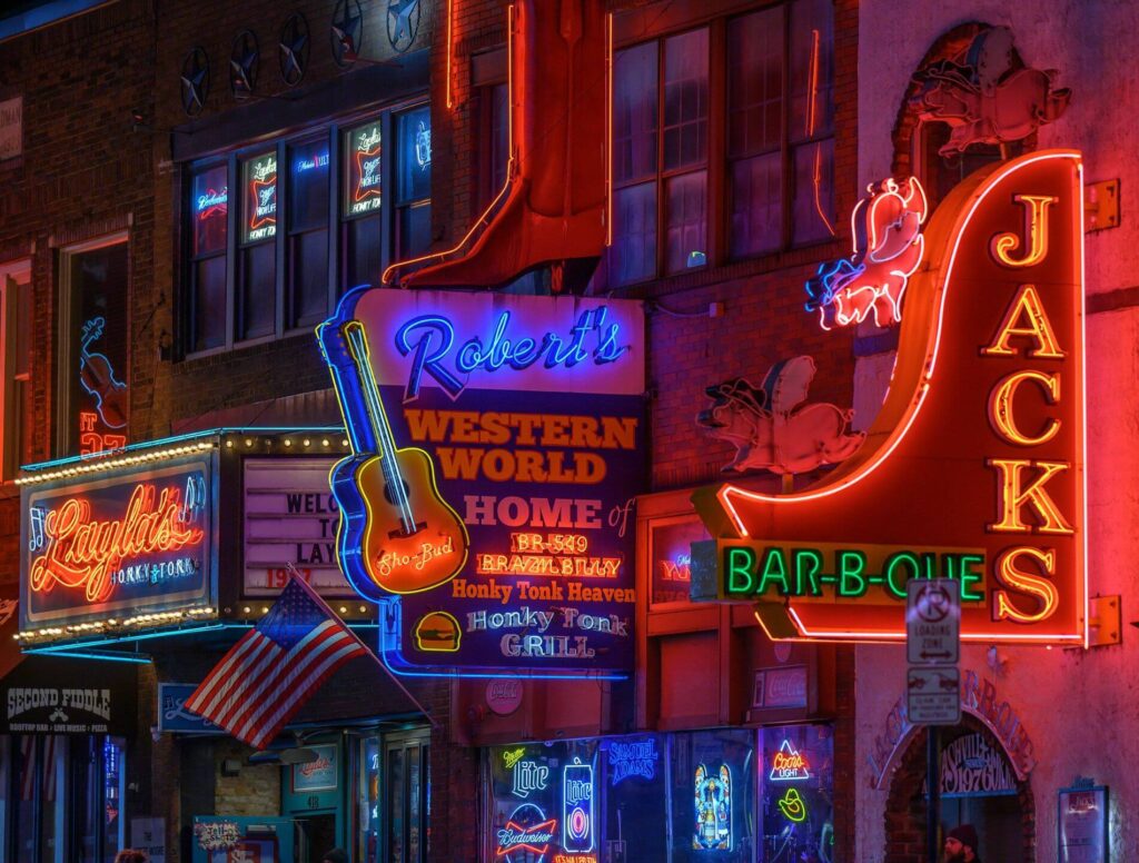 Bars in Nashville