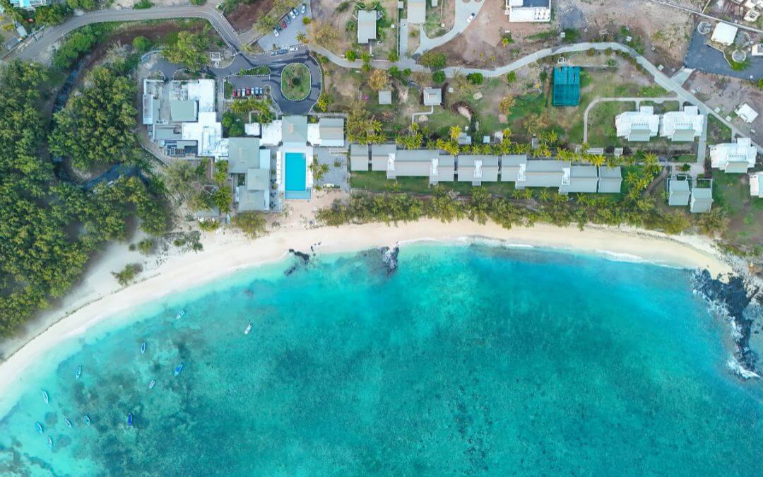 Priceline is a valuable tool for saving money on travel. There's more to it than you think, though. Here are tips to maximize your savings.