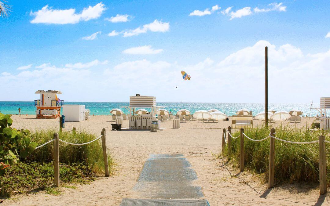 Compare 9 Florida vacation rental companies for beachfront stays, island escapes, luxury homes, family trips, pet-friendly stays, and extended vacations.