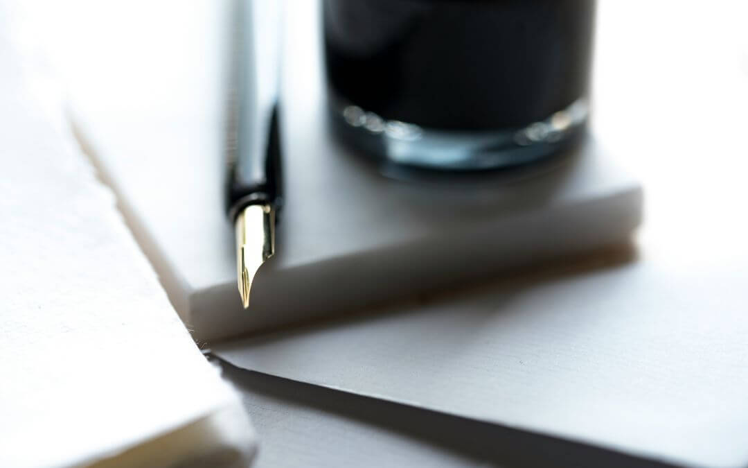 The Pilot Custom 823 is the ideal fountain pen for many reasons. Read on to see what makes it so unique and where you can purchase it.