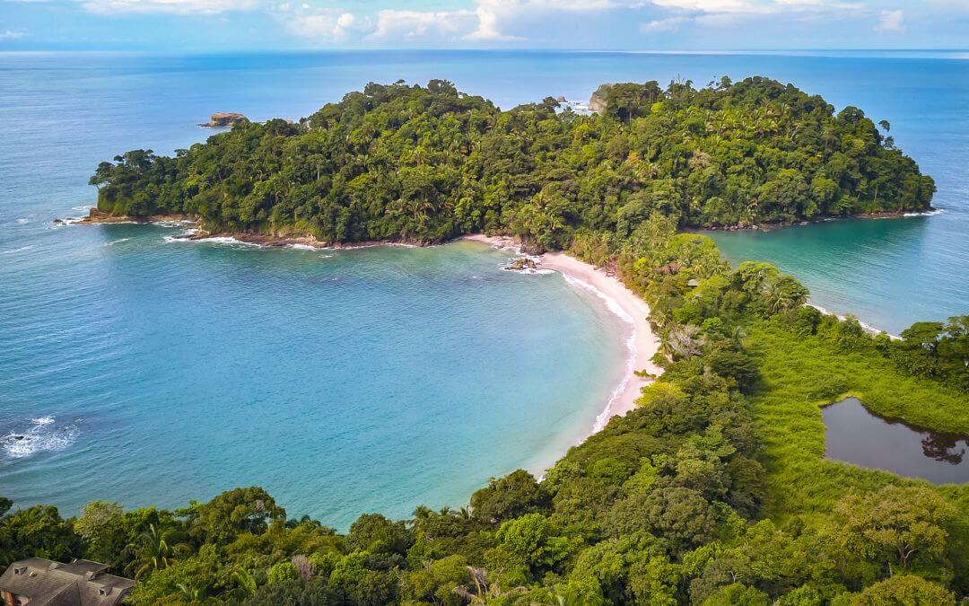 Want to know where to base yourself in Costa Rica? It depends on what you want to see and do. We break it down to make the decision easy.